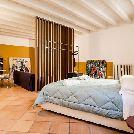Arena, Center, Hospital - "The Yellow" Apartment Verona Luaran gambar